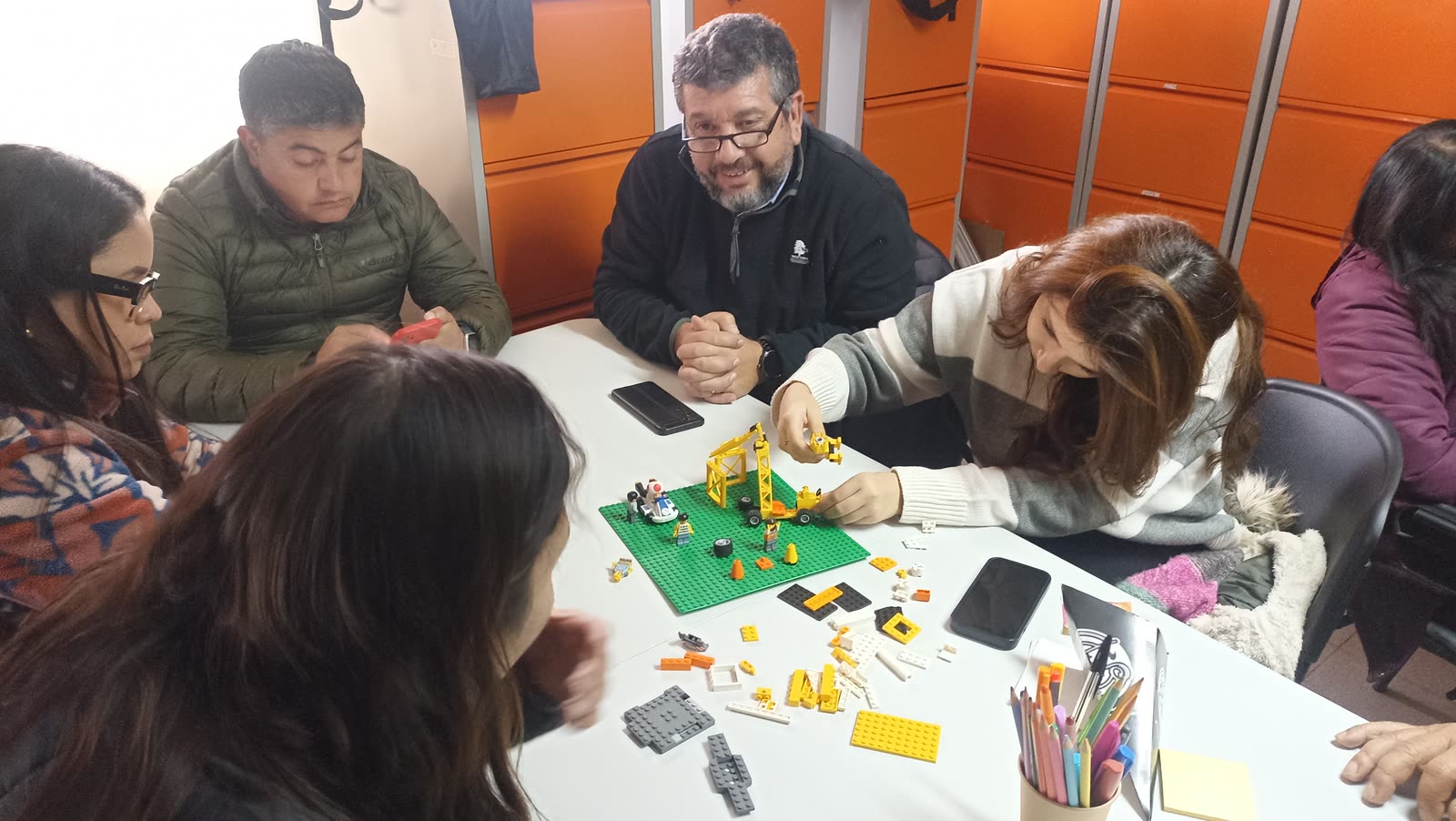 CIMA parte con más de 80 personas en el Barrio Industrial — foto 3 de 5
